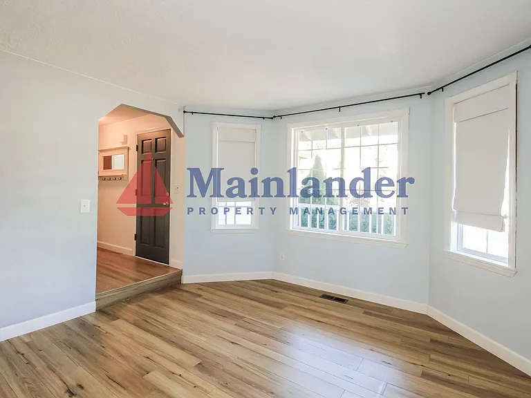 13338 SW Shore Dr — Photo 5