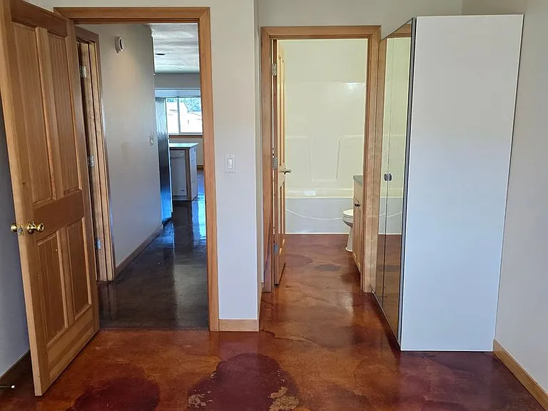 132 SW Avery Ave — Photo 23
