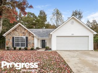 220 Plantation Blvd, Stockbridge, GA 30281