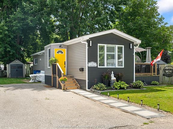2nd image of 23 Sutton Ct