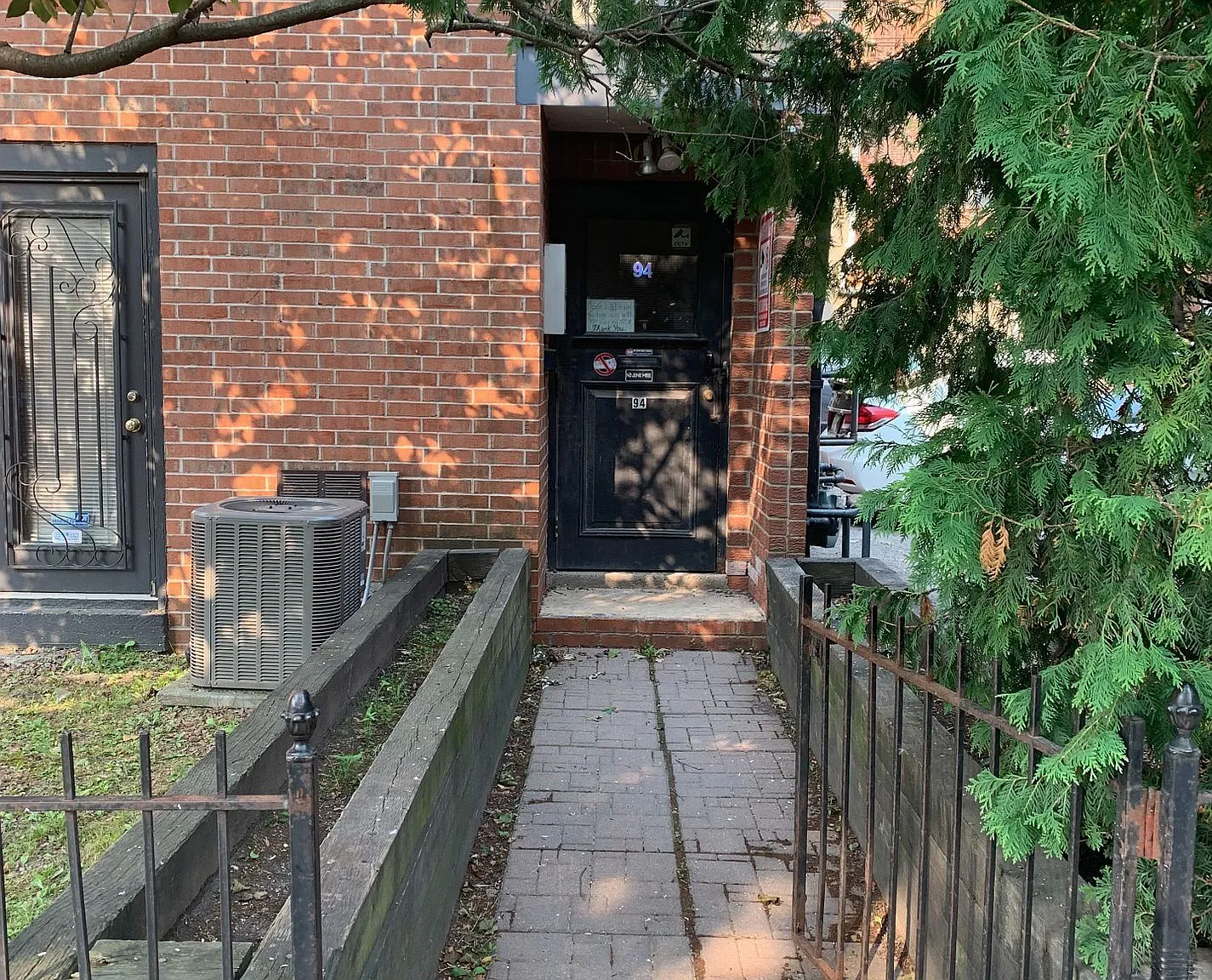 2 bed, $2,500 — Photo 2