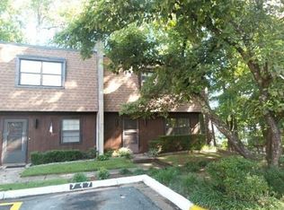 749 Cedar Pointe Dr, Marietta, GA 30008
