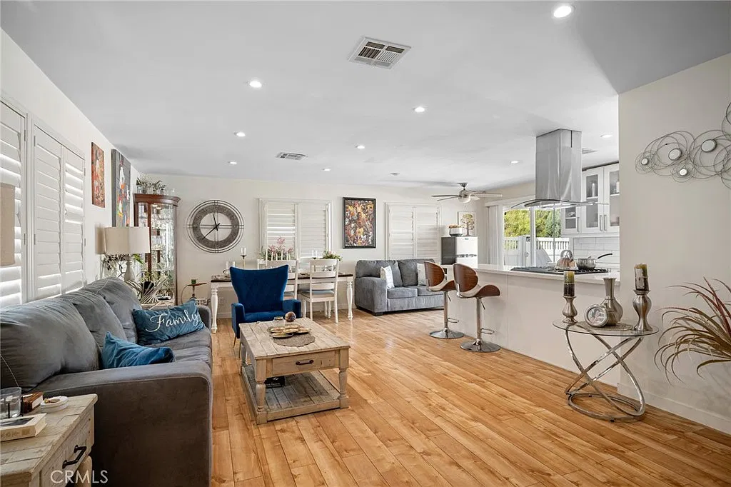 4 bed, 1416 sqft, $4,500 — Photo 4