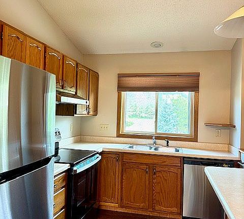 Kitchen with new appliances 