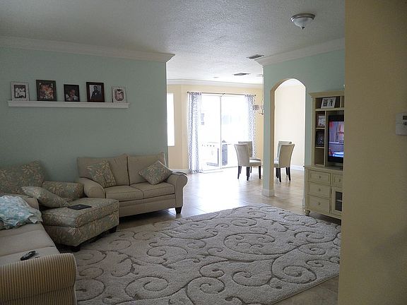 4th image of 10367 Olde Clydesdale Cir