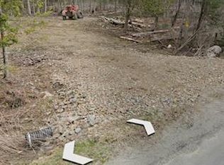 1 Spring Hill Rd #5, Palmyra, ME 04965
