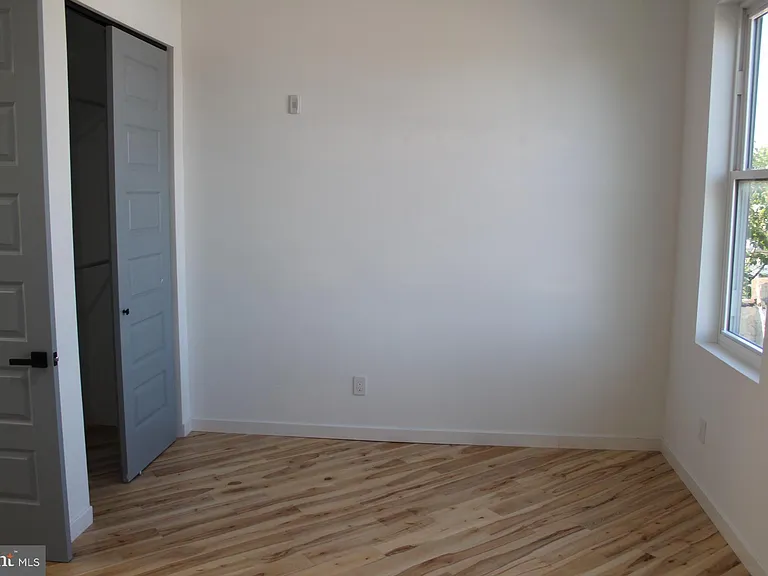 3017 Ridge Ave #B — Photo 23