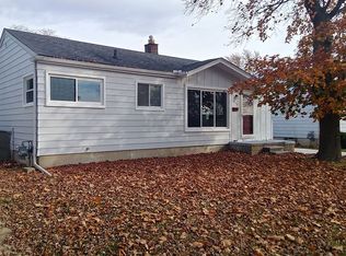 6756 Harrison St, Garden City, MI 48135
