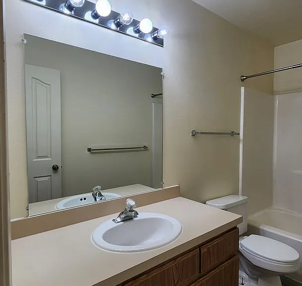 4104 Hillview Way — Photo 18