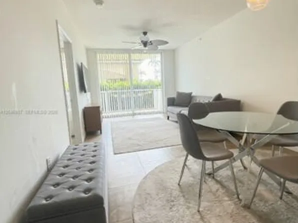 3020 NE 32nd Ave APT 615, Fort Lauderdale, FL 33308