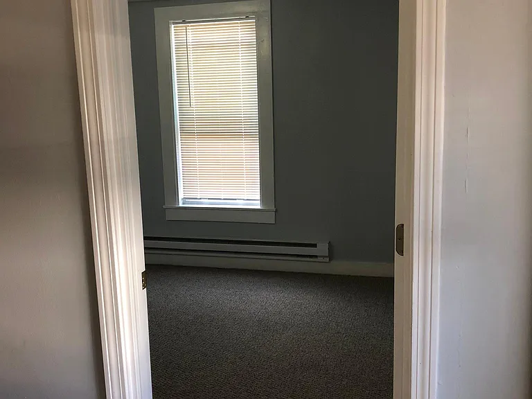 155 S Maple St #2 — Photo 5