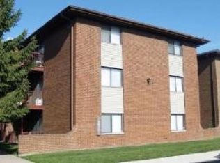 3052 Bernice Ave APT 2N, Lansing, IL 60438