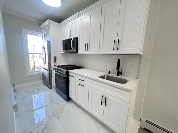 510 17th St Floor 2, Union City, NJ 07087