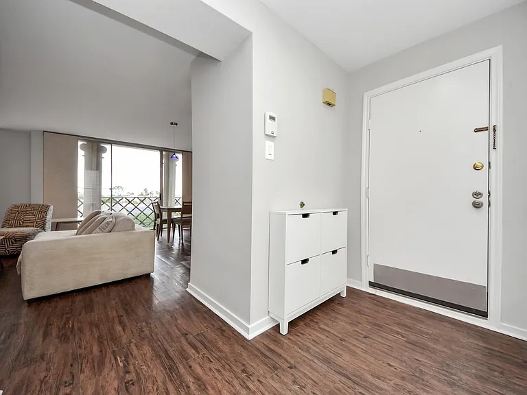 2333 Bering Dr #337 — Photo 4