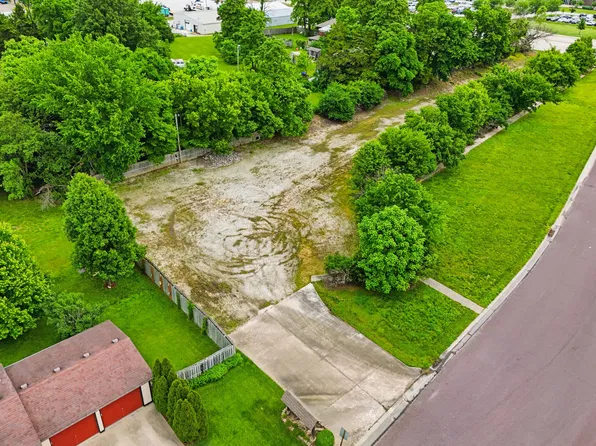 E Shalimar Dr, Columbia, MO 65202