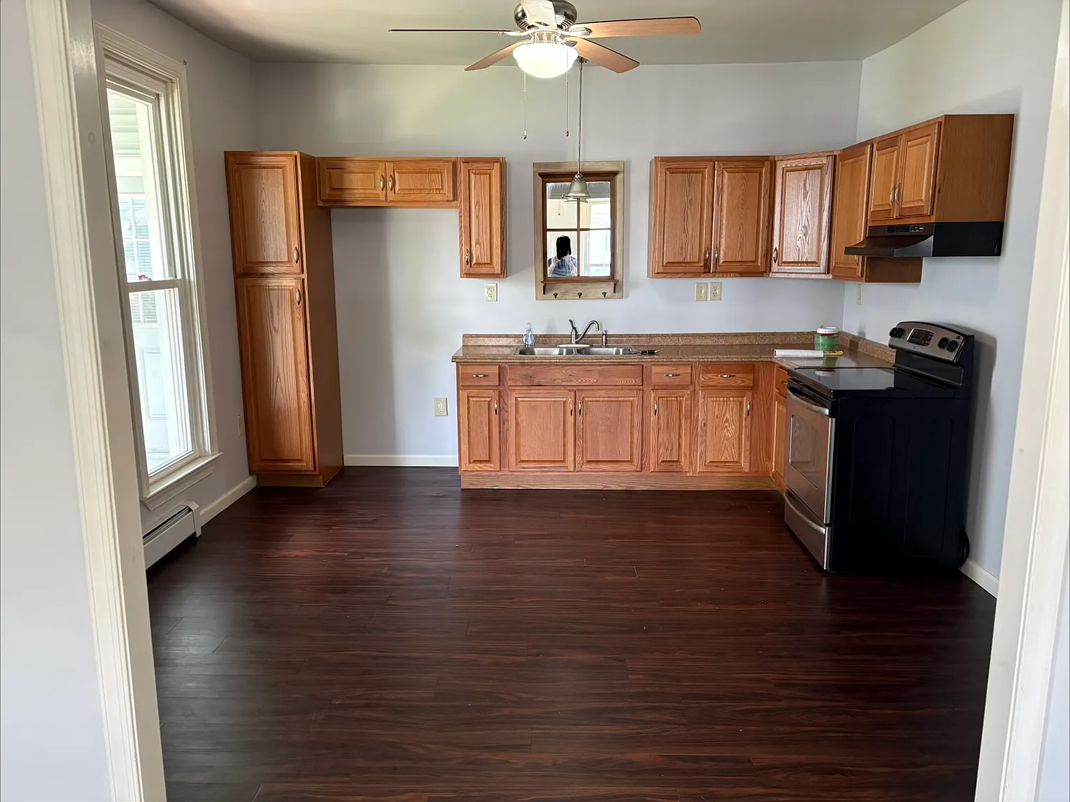 2 bed, 1200 sqft, $1,200 — Photo 3