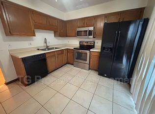 11647 Fort Caroline Lakes Dr, Jacksonville, FL 32225