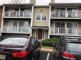 52 Sweetfern Ct, Marlton, NJ 08053