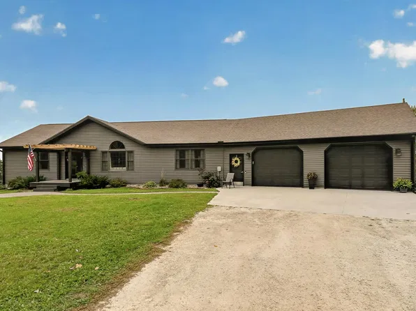 54917 280th Ave, Pine Island, MN 55963