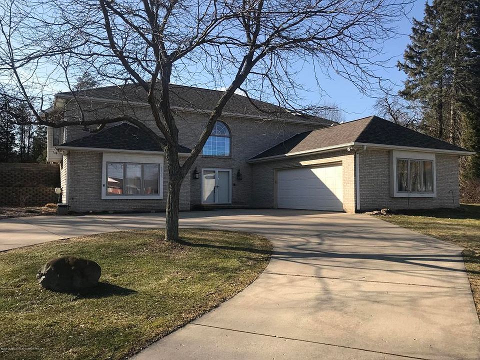 1st image of 4800 Thornapple Ln