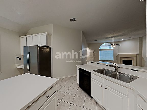 4th image of 11531 Whittier Bridge Ln