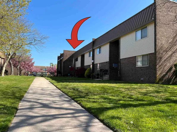 803 Dudley Ct #1404, Ventnor City, NJ 08406