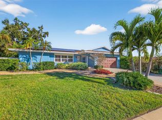 11275 Apache Pl, Largo, FL 33774