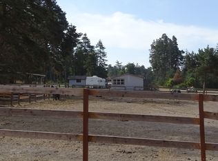 30781 Baxman Ln, Fort Bragg, CA 95437