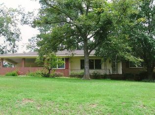 103 McCormick Ave, Hawkinsville, GA 31036