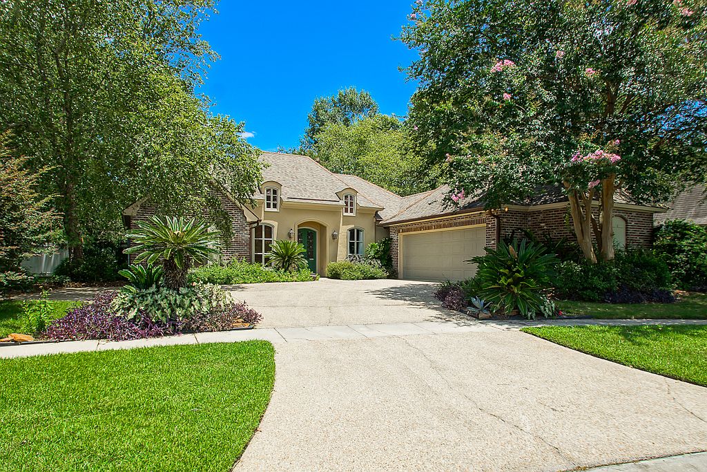 18217 Bellingrath Lakes Ave, Greenwell Springs, LA 70739 Zillow