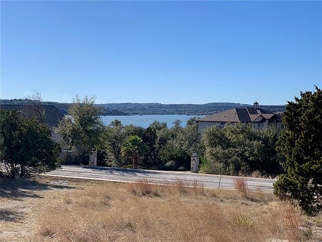 1st image of 18810 Lakeland Dr