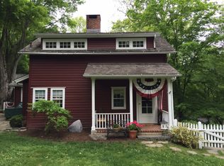 33 Lovers Ln, Wilton, CT 06897