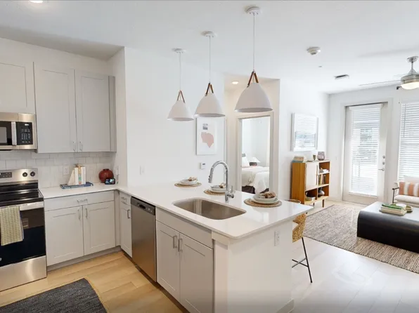 (undisclosed Address), Del Valle, TX 78617