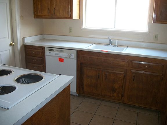 3rd image of 55 McGoldrick Way