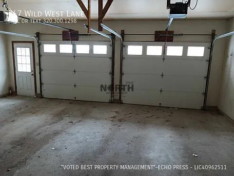 Building Photo - 747 Wild West Ln SW