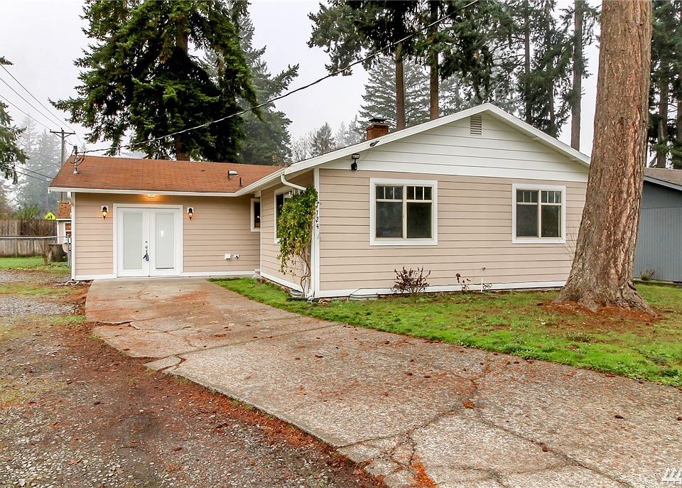 1st image of 17124 17th Ave E