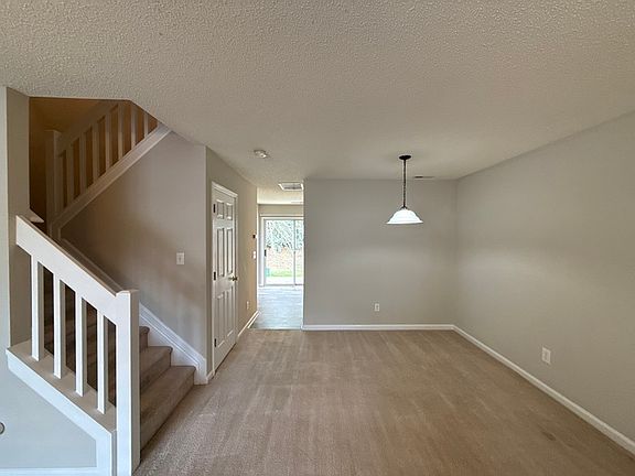 4th image of 12053 Bragg St