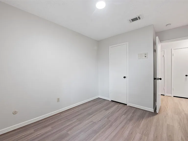 11805 Southlake Dr — Photo 19