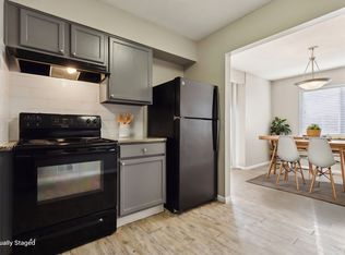 Crown Heights Apartments, Kansas City, MO 64118