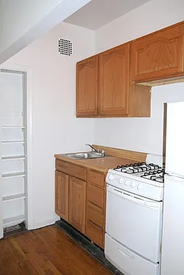 Rented by New York Residence | media 13