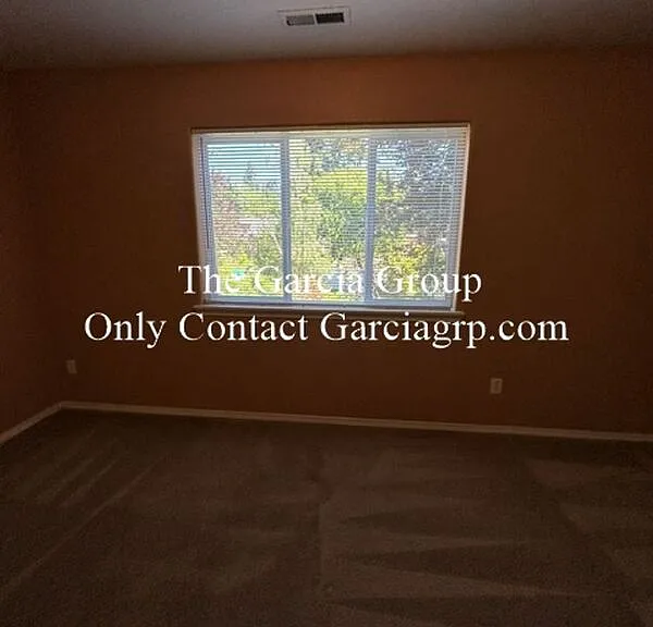 12625 SE Division St #B — Photo 7