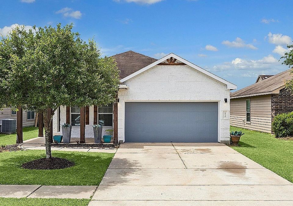 1st image of 8739 Sunrise Canter Dr