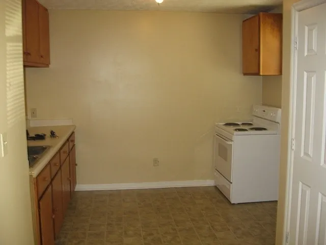 2314 3rd Ave — Photo 3