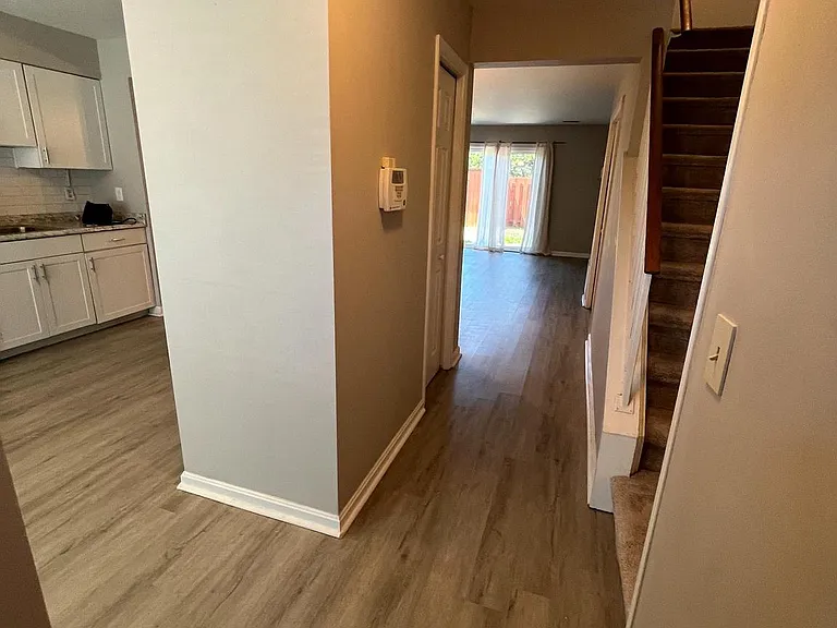 10606 Greta Lynn Ct — Photo 3