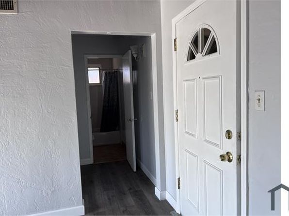 127 Graham Ave APT 1