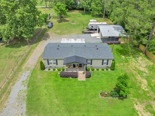 109 Coston Rd, Leesburg, GA 31763