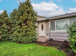 3325 Pheasant Blvd, Springfield, OR 97477