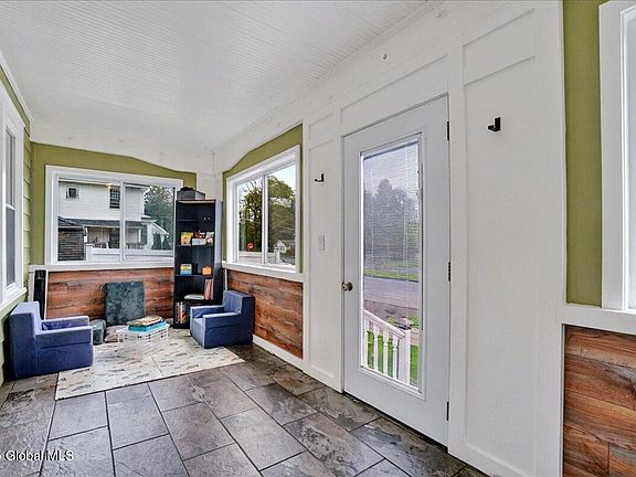 4th image of 1 Rankin Avenue