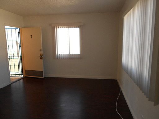 2nd image of 1214 Molino Ave APT 08