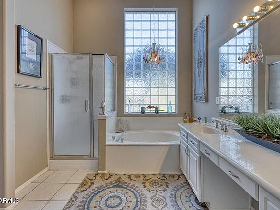 5th image of 3212 E DESERT COVE Avenue